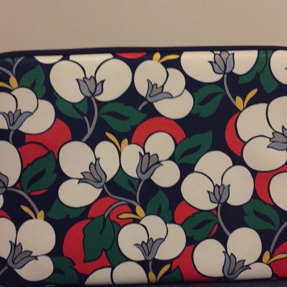 Kate Spade laptop case - Picture 3 of 5
